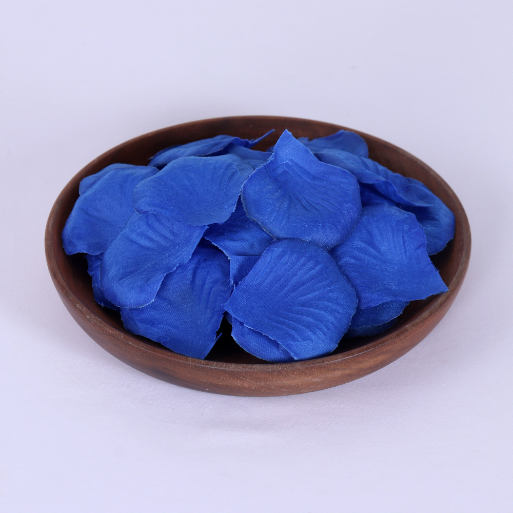 Picture of Non-woven fabric stacked 1000 pieces of rose petals wedding bar celebration hand decorative props artificial flower generation