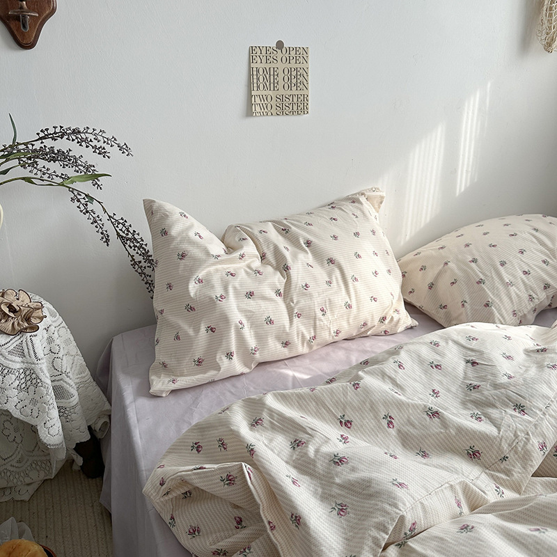 Ins Korean Style Fresh Style 60 Cotton Four-piece Set Floral Pastoral Style Cotton Quilt Cover Bed Cover 3-piece Set 4