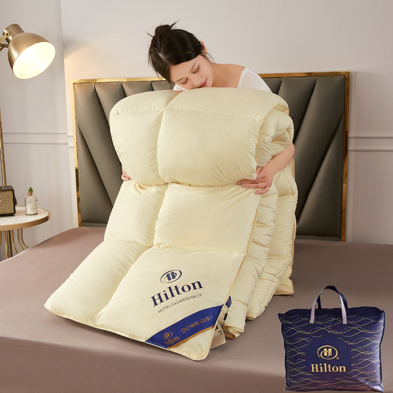 Picture of Hilton star hotel feather velvet quilt spring and autumn quilt homestay imitation goose down quilt core group purchase gift quilt wholesale