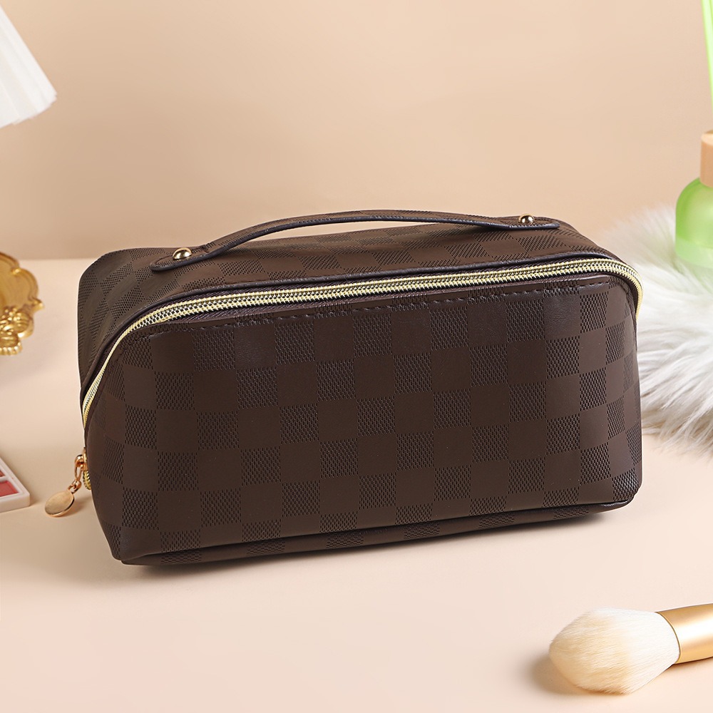 Picture of Cross-border Hot PU Leather Cosmetic Bag Multifunctional Checkerboard Pillow Bag Large Capacity Waterproof Travel Portable Toiletry Bag