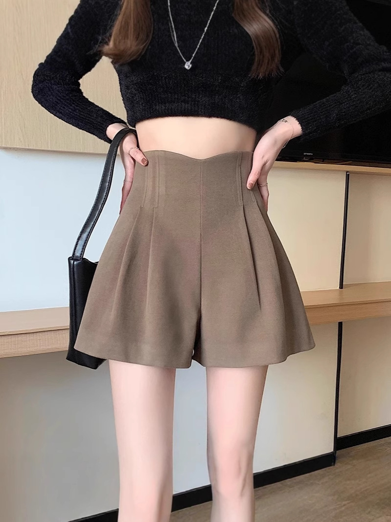 Woolen Shorts Women's Autumn Outer Wear Small High Waist Wide Leg Pants 2024 New Slim Korean Style Base Boots Pants