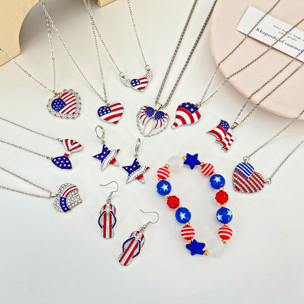 Picture of European and American Ins American Independence Day Series Necklace suit Fashion Simple Diamond-encrusted Wings Love Pendant Clavicle Chain