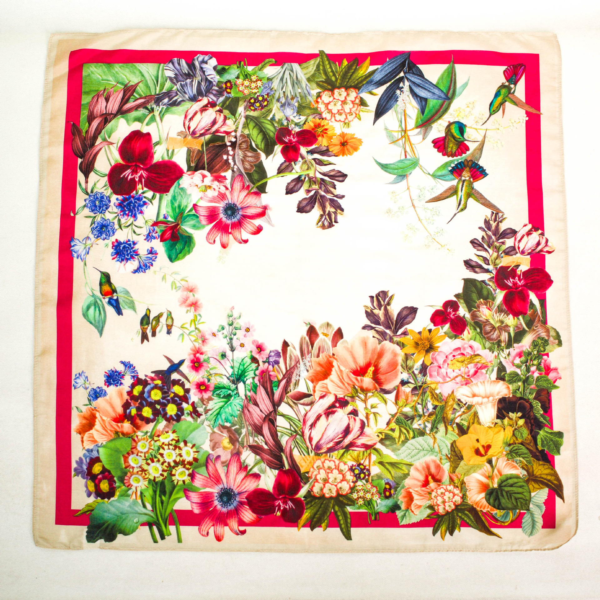 Picture of Collection New Vintage Original Artistic Mulberry Silk Silk Cotton Spinning Machine Side All-match 70 Square Scarf Elegant Shawl