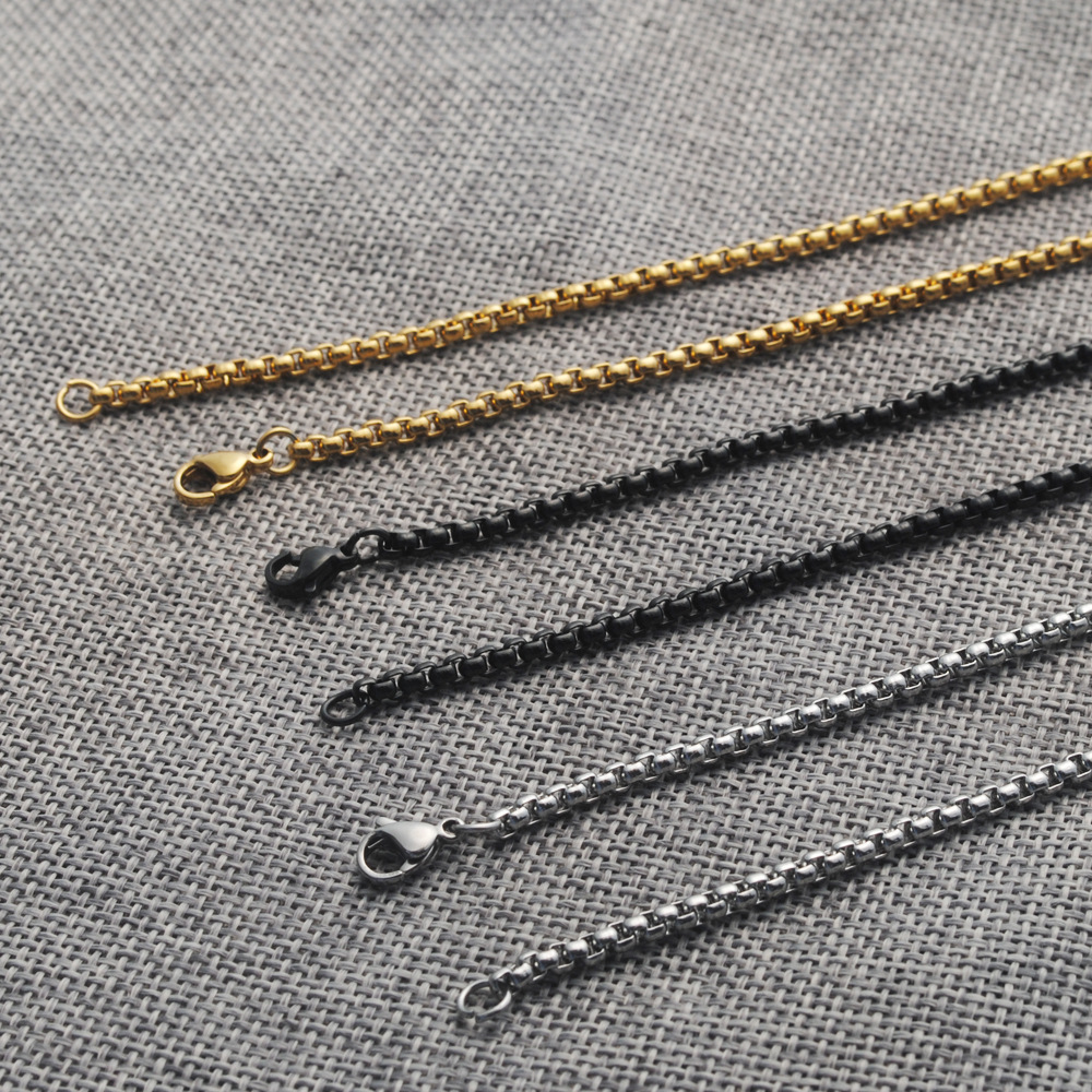 Picture of Stainless Steel Square Pearl Necklace Titanium Steel Jewelry with Chain Women's Versatile Chain Wholesale DIY Accessories European and American Men