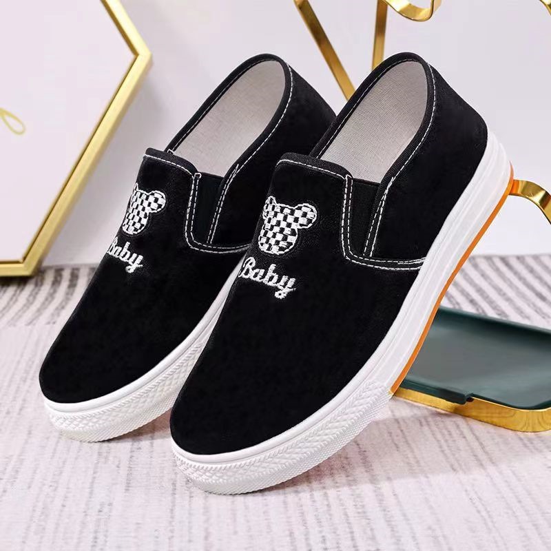 New 2024 Korean canvas shoes women's thickened sole pedal casual Joker cartoon student shoes women's shoes wholesale