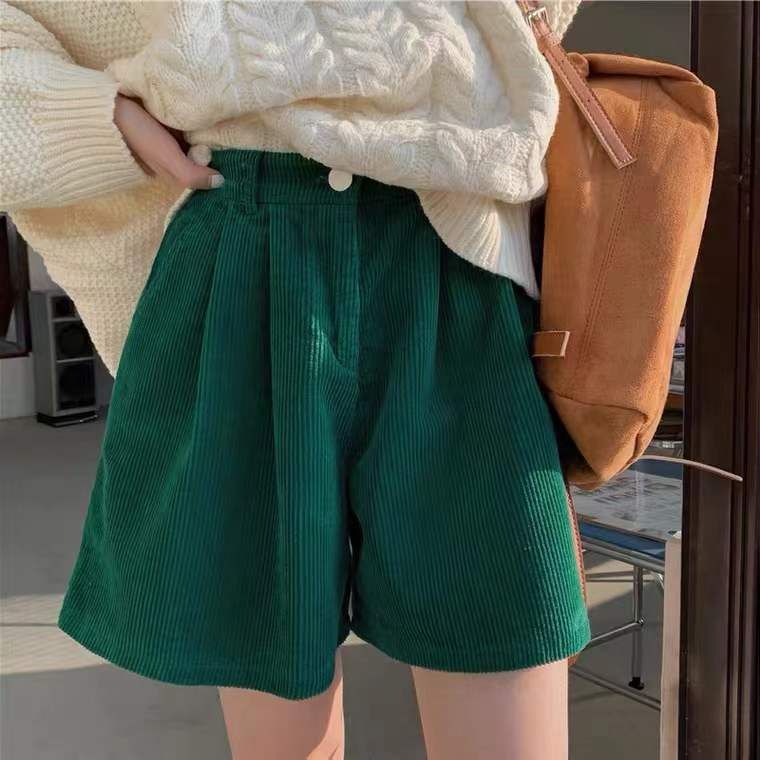 2025 New Petite Autumn and Winter Casual Pants for Women High-Waisted Slimming Hong Kong Style Corduroy Loose Wide-Leg Shorts