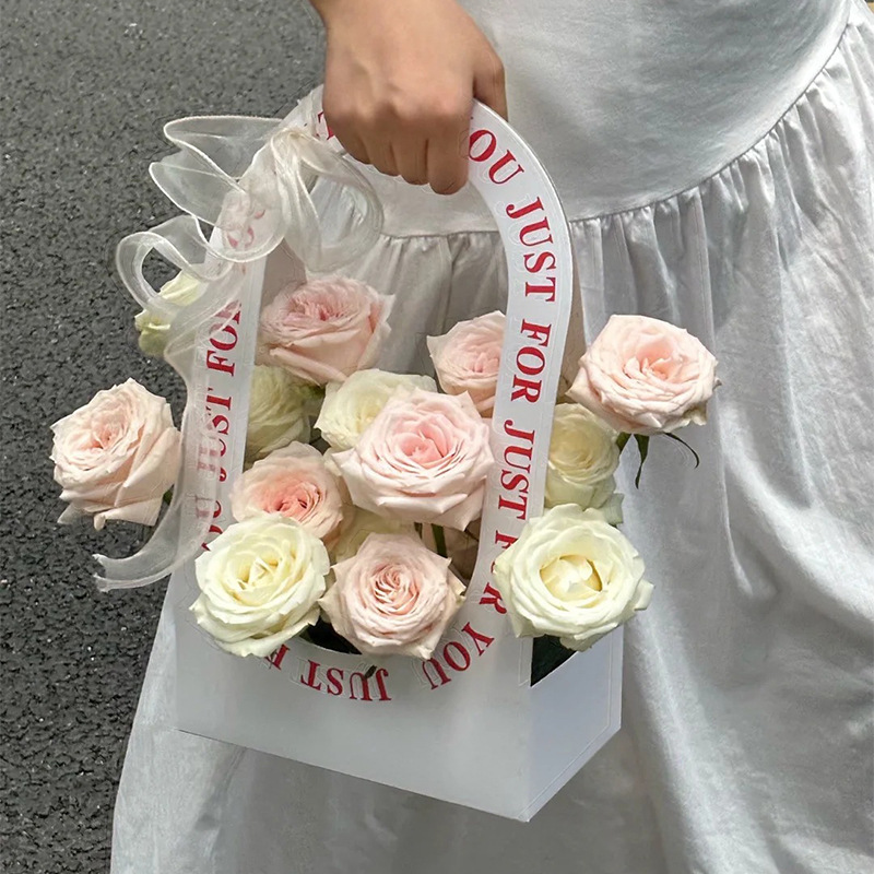 March 8th Goddess Festival Flower Portable Box Floral Flower DIY Material English Bronzing Packaging Box Flower Box Flower Basket