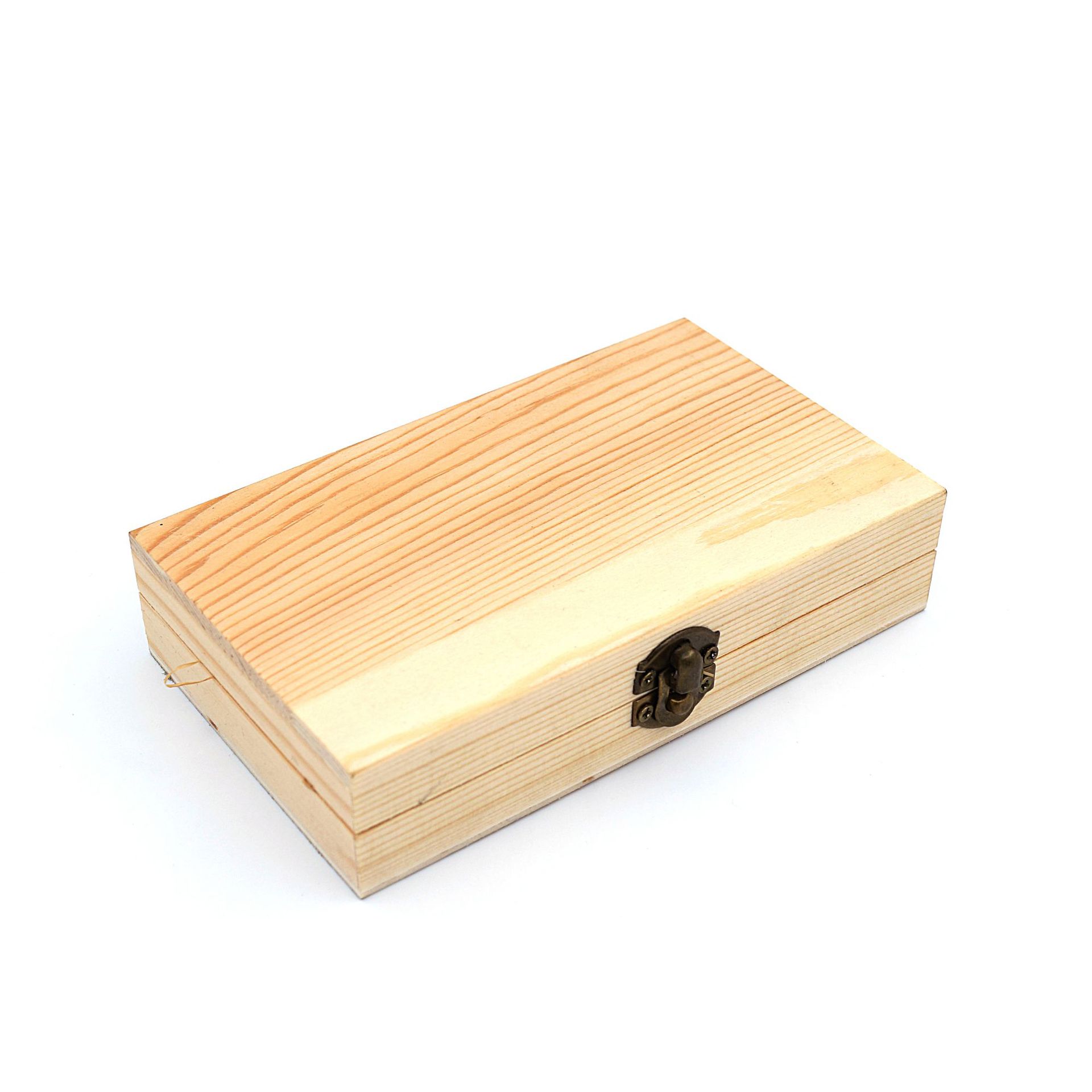 Picture of Spot solid wood box bow tie packaging box can be printed LOGO