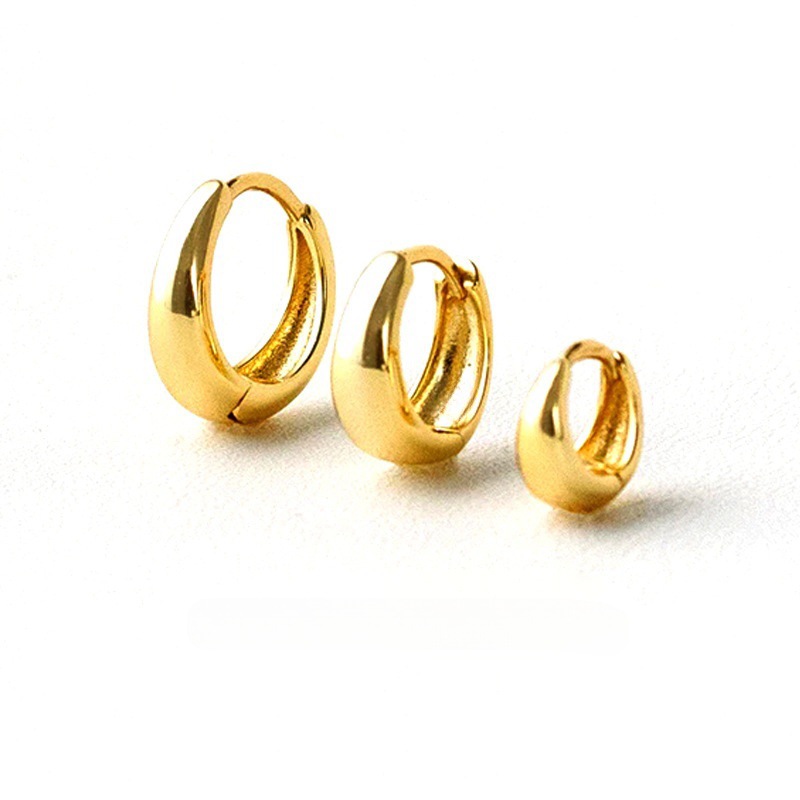 Picture of Amazon Hot Sale INS Minimalist Round Wide Face Ear Buckle Ear Ring European and American Geometric Small Gone Earrings Earrings
