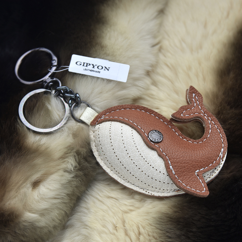 Original Genuine Goatskin Accessible Luxury Handmade Genuine Leather Pendant French Sheep Keychain Whale Pendant Doll Bag Car Chain