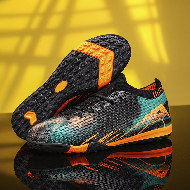 Cross-Border 2025 New Men's Outdoor Football Shoes Girls Youth Students Ag Long Spike Tf Training Shoes Sports Shoes