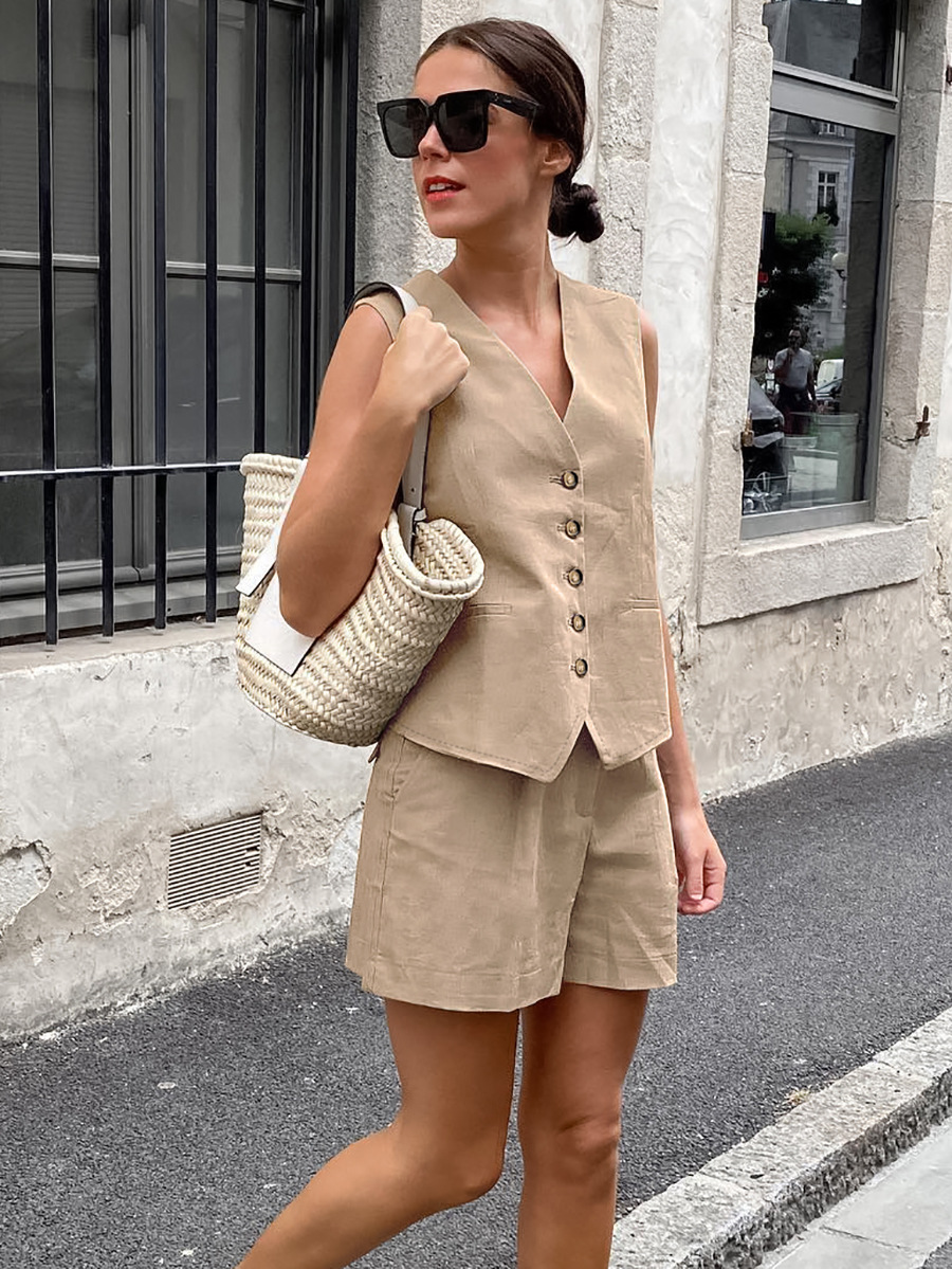 2023 European and American Foreign Trade Summer New Leisure Commuter Vest Khaki V-neck Sleeveless Shorts Set for Women