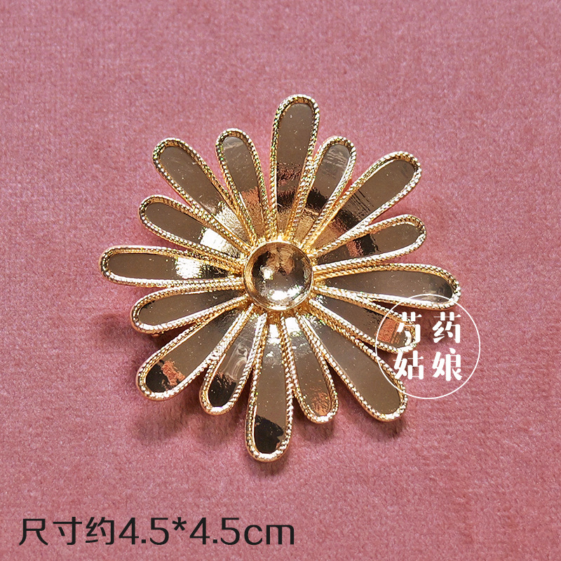 Picture of New Product Mother-Of-Pearl Brooch Jewelry/Intangible Cultural Heritage National Style Dot Green Base Embryo/National Style Holiday Event Handmade DIY Materials
