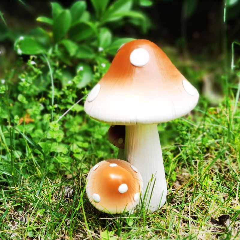 Picture of Cross-Border Outdoor Courtyard Landscape Decorations Garden Potted Bonsai Decoration Simulated Mushroom Micro Landscape Lawn Ornaments
