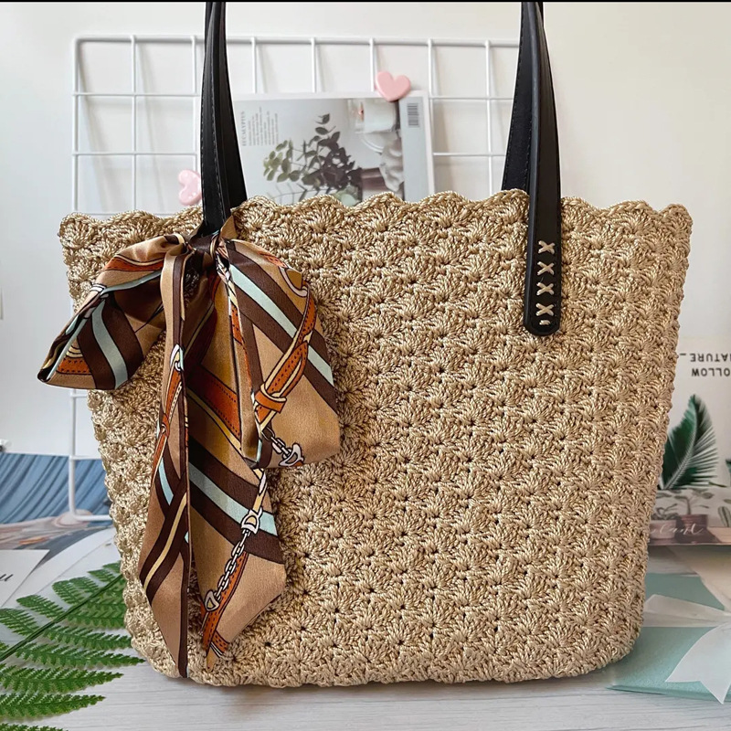 Hand-woven diy Ice Silk thread fan-shaped flower bag handbag material bag for girlfriends mother generous and elegant