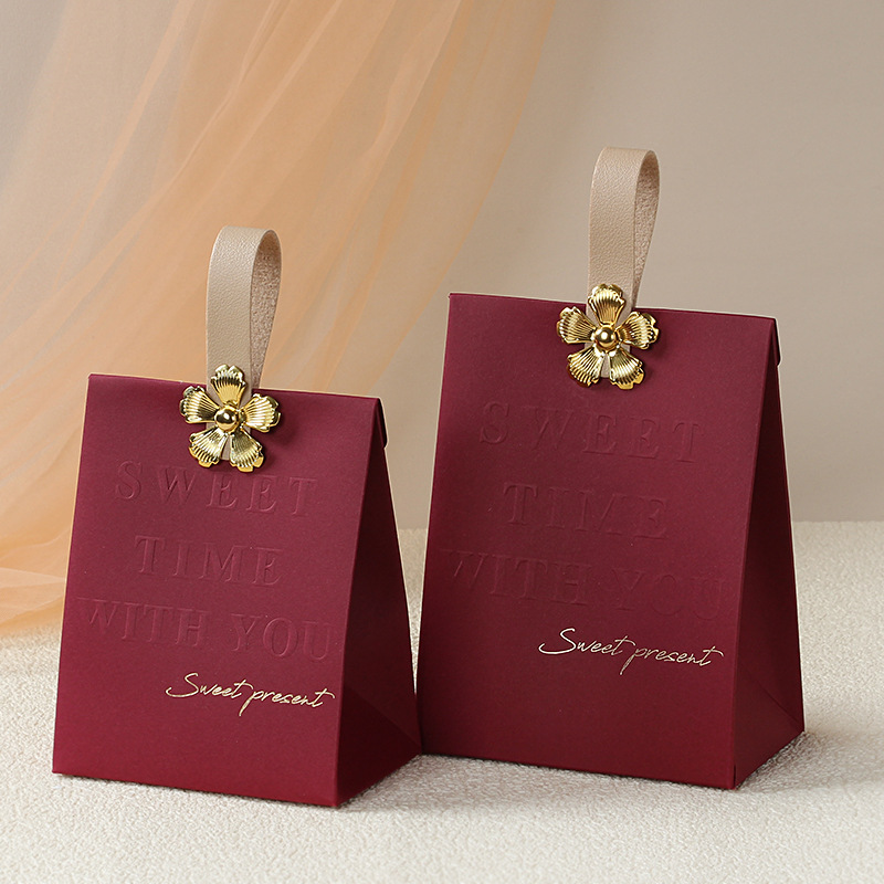 Picture of Wedding Candy Box 2025 New High-End European Style Wedding Satchel Wedding Candy Bag Engagement Candy Packaging Box Empty Box