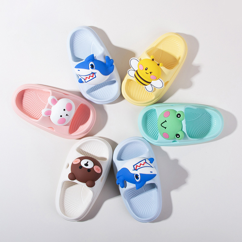Children's sandals wholesale baby cute cartoon boys and girls indoor and outdoor wear-resistant breathable slippers summer bathroom
