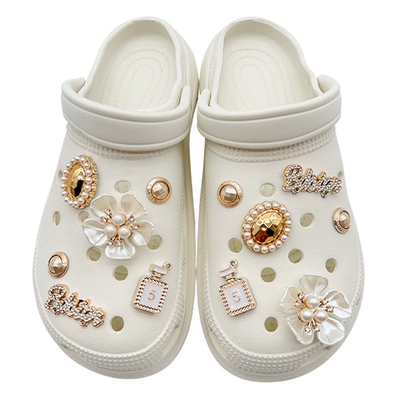 Cave Shoes DIY Accessories Chanel Style Removable Accessories Shoe Flower Acrylic Pearl Flower Accessories Shoe Decoration