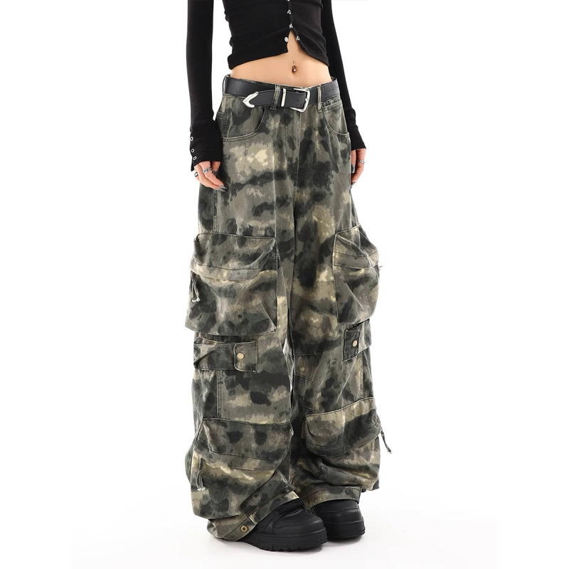 Vintage Heavy Industry Camouflage Crowd Pants Women's Pocket Design Sense Loose Straight Wide Leg Pants 2025 New Fashion in Hong Kong