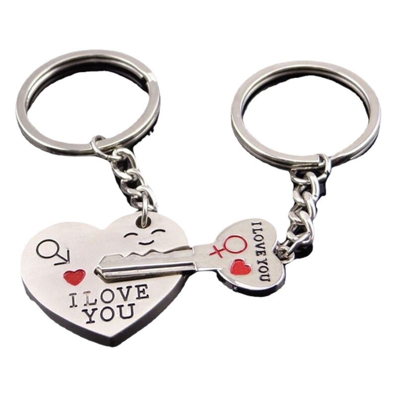 Online popular couple heart-shaped keychain Valentine's Day birthday gift key chain gift stall hot sale