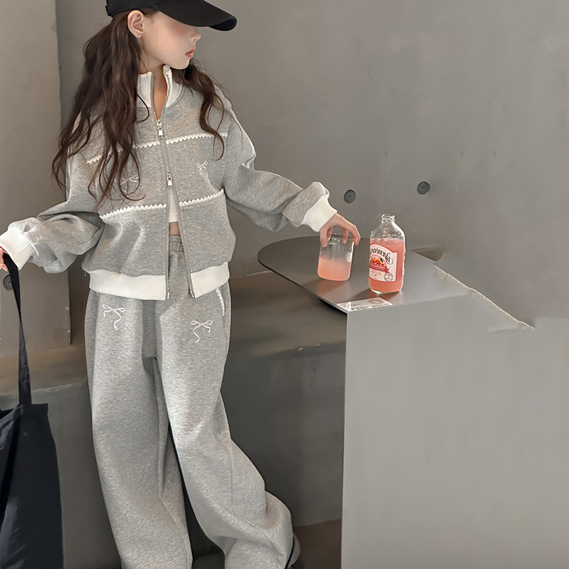 Picture of Girls' Autumn Fashion Sports Two-Piece Set for Older Children 2025 New Stylish Stand Collar Cardigan Wide-Leg Pants Trendy