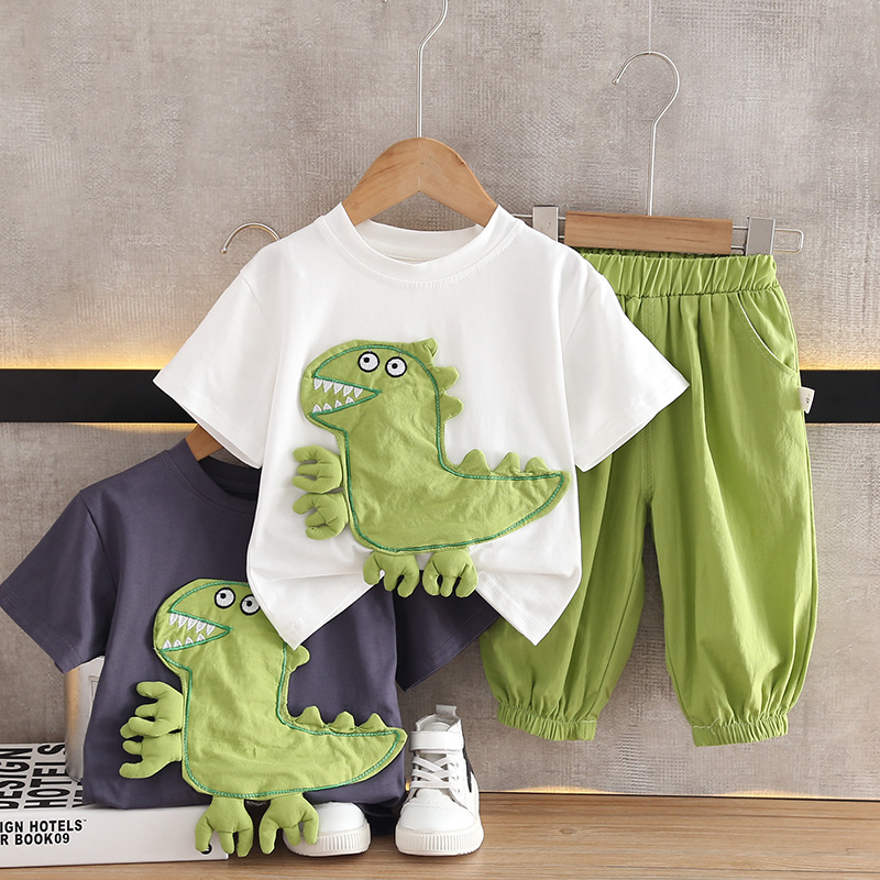 Boys summer Western air short sleeved suit of the new fashion cartoon T-shirt long pants children Ruffian handsome fried street two sets