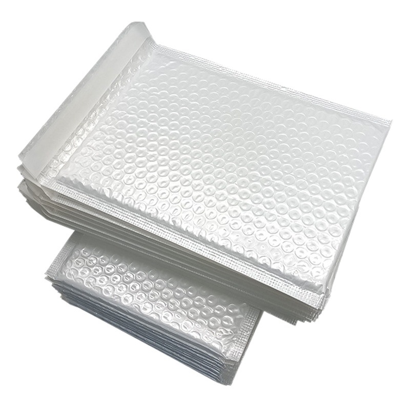 Wholesale composite Pearlescent film Bubble Bag shockproof clothing foam express packing bag white bubble envelope bag manufacturers