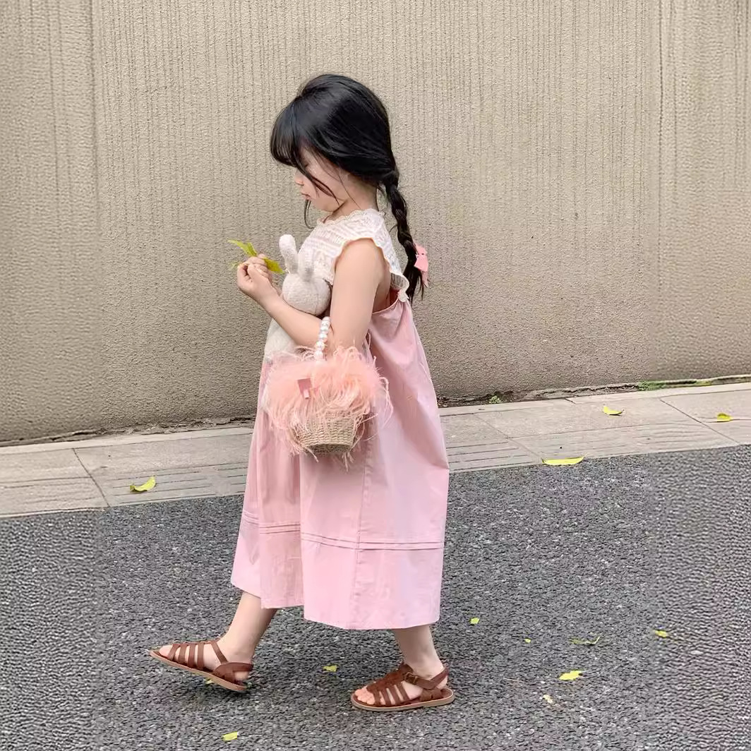 Picture of Korean Children's Clothing Girls Dress 2024 Summer Dress Elegant White Lace Splicing Sleeveless Princess Dress