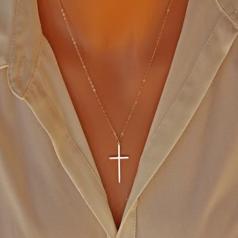 European and American sterling silver plated 14K gold cross necklace women's clavicle chain pendant simple fashion Joker jewelry wholesale