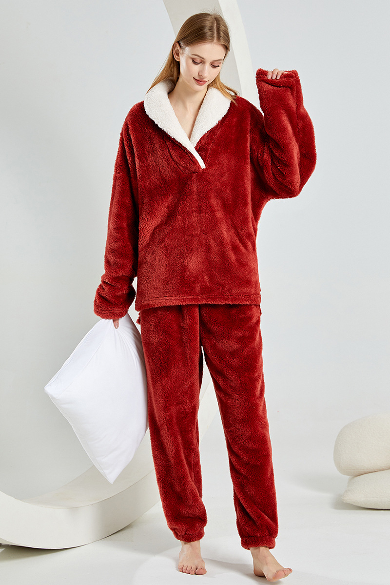 Picture of 2025 New Winter Christmas Foreign Trade Amazon Explosions Thickened Women's Independent Station Pajamas suit