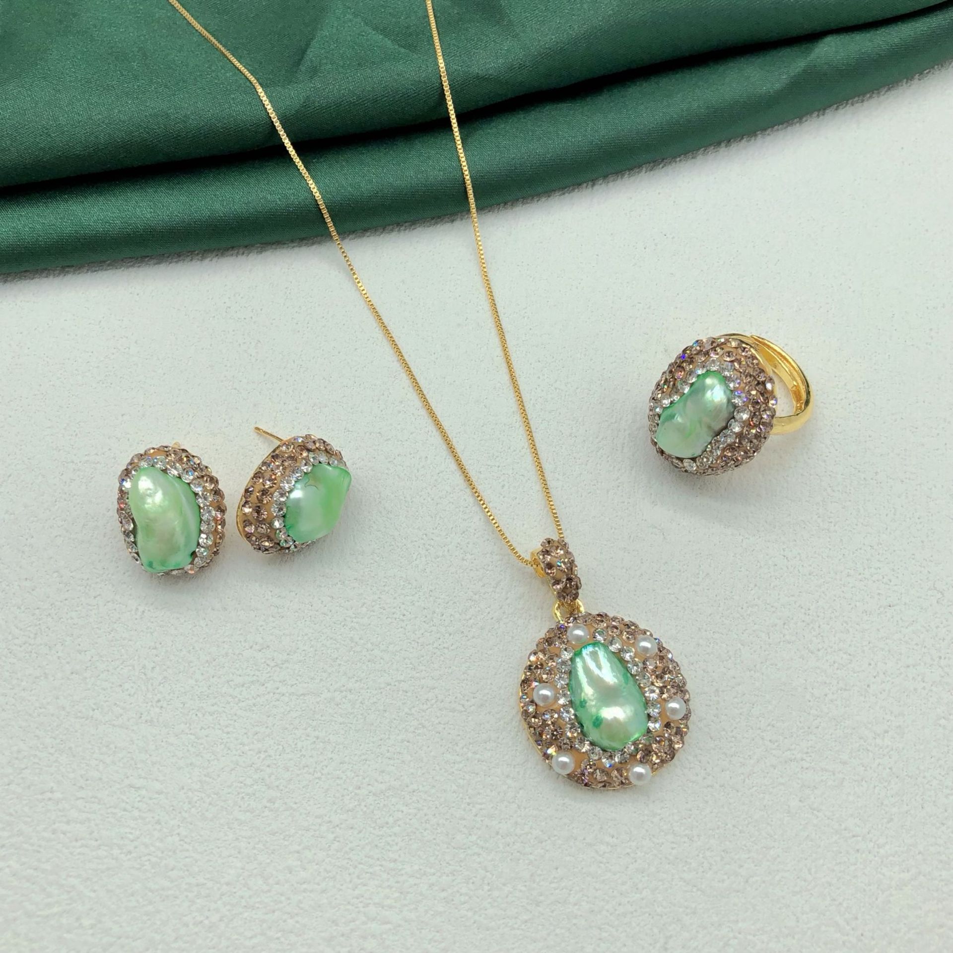 Green Natural Pearl Inlaid Necklace Ring Small Earrings suit Niche Fashion All-match Women's Exquisite Jewelry