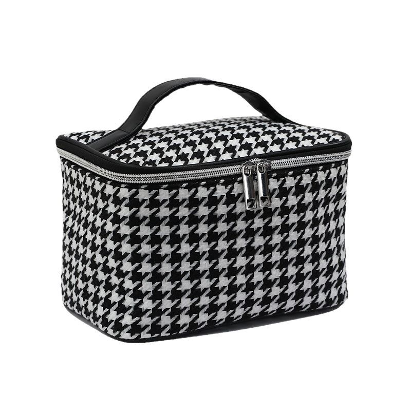 Picture of Qianniao Cosmetic Bag Women's Portable 2023 New Super Hot Large Capacity Cosmetic Storage Bag Portable Toiletries Bag Travel
