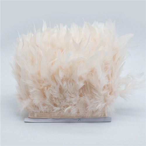 Picture of Turkey Feather Cloth with Flame Edge Feather Lace Wedding Bar Latin Dance Doll Clothing Accessories DIY Feathers