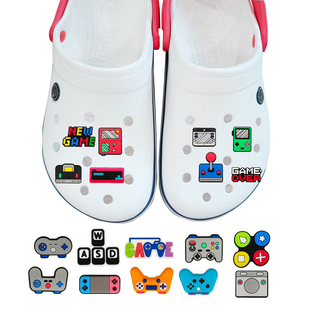 18-Piece Set of Cute Game Console Series Clogs Shoe Flower Decorative Buckle Pvc Soft Rubber Garden Shoe Accessories Jewelry