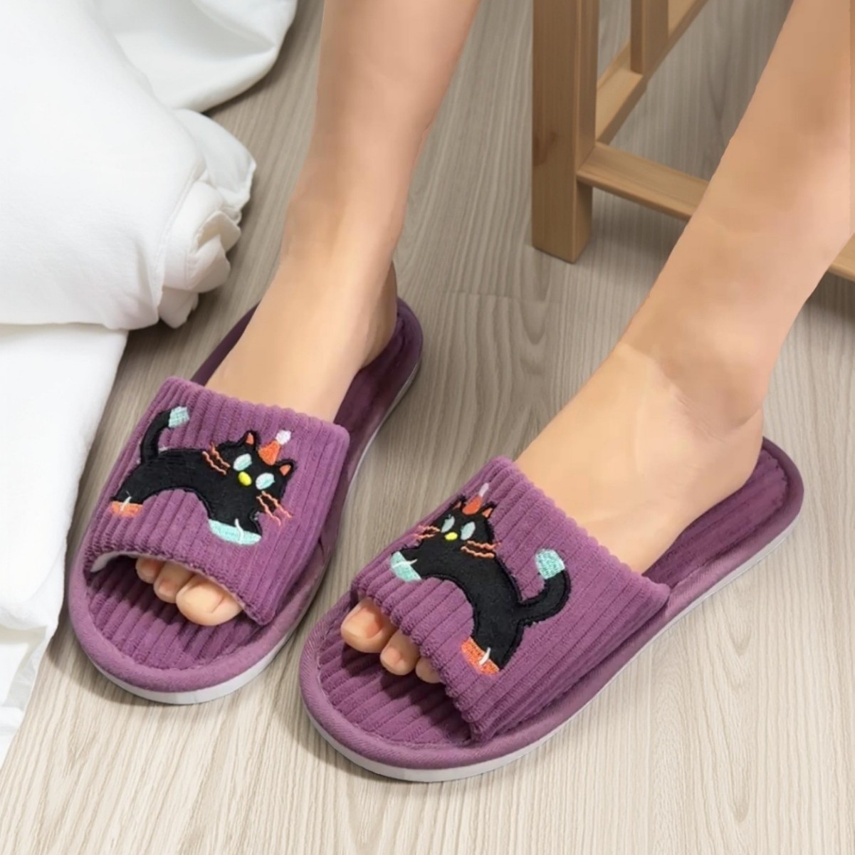 Factory Direct Supply Foreign Trade New Cartoon Cat Slippers for Women Spring, Summer, Autumn and Winter Indoor Home Use Anti-Slip Wholesale