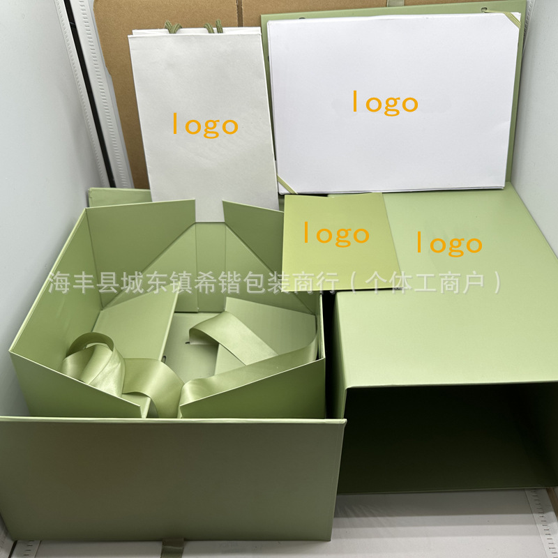 Brahma Family Four-leaf Clover Necklace Bracelet Ring Earrings Universal Foreign Trade Flying Machine Box