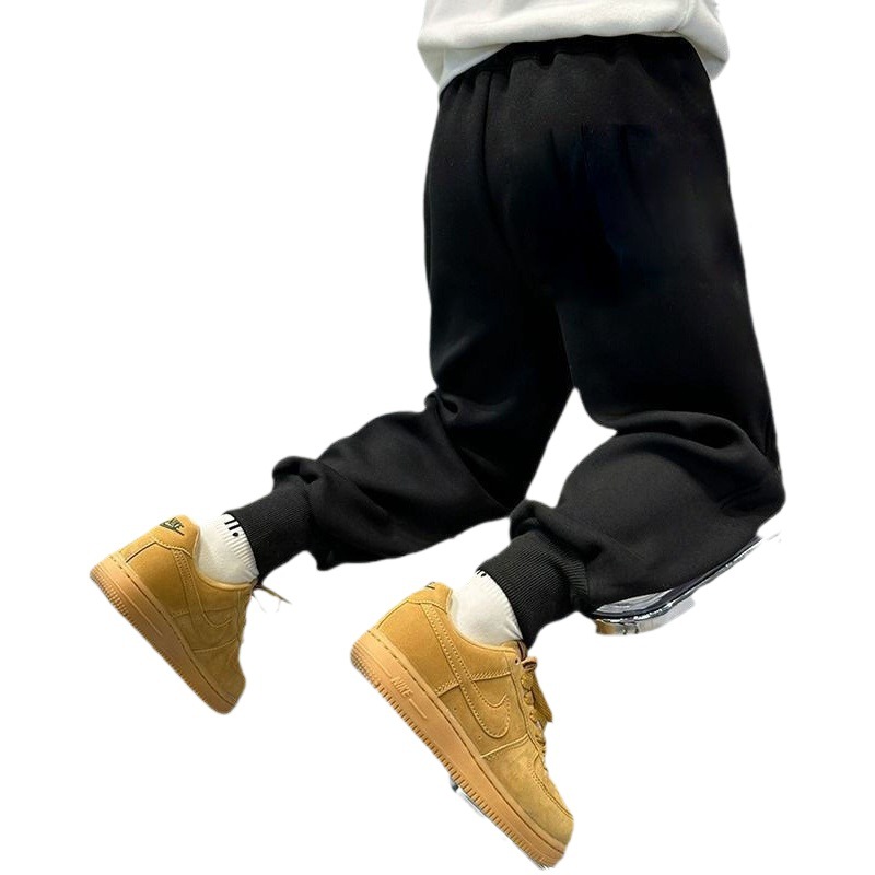 Picture of Boys' Winter Fleece-Lined Thickened Pants 2025 New Style for Older Children, Integrated Fleece Sweatpants, Fashionable Casual Children's Pants Trend