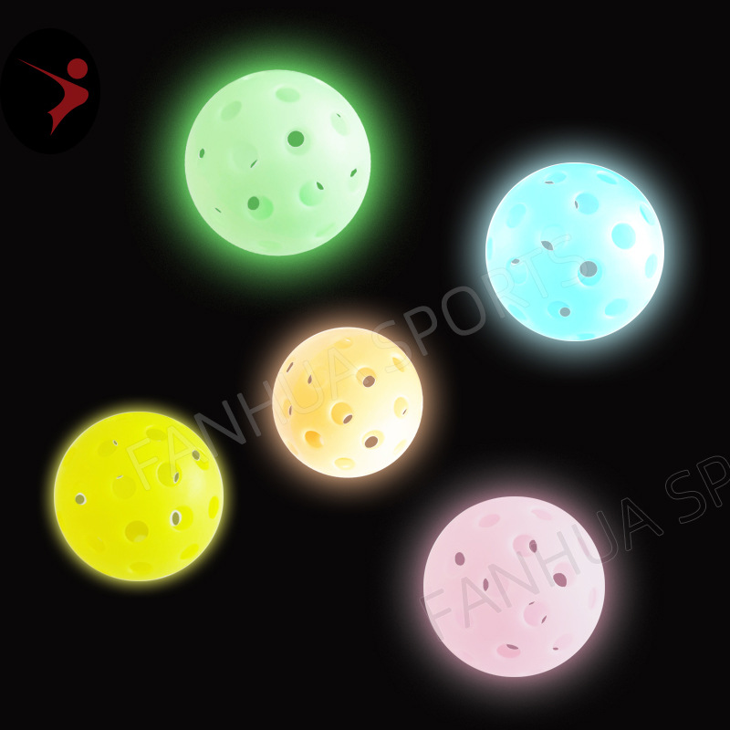 Picture of Cross-border hot selling luminous pick luminous ball Net luminous pick ball 40-hole PE hole Ball 6 pcs/bag factory direct sales