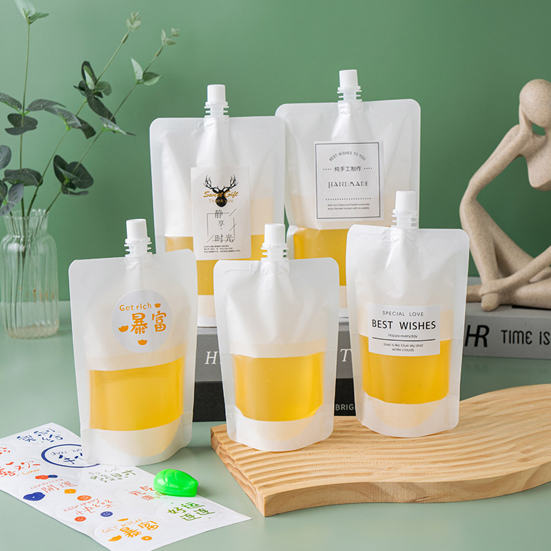 Milk Tea Bag, Disposable Traditional Chinese Medicine Liquid Packaging Bag, Sour Plum Soup Soy Milk Bag, Juice Self-Standing Spout Bag