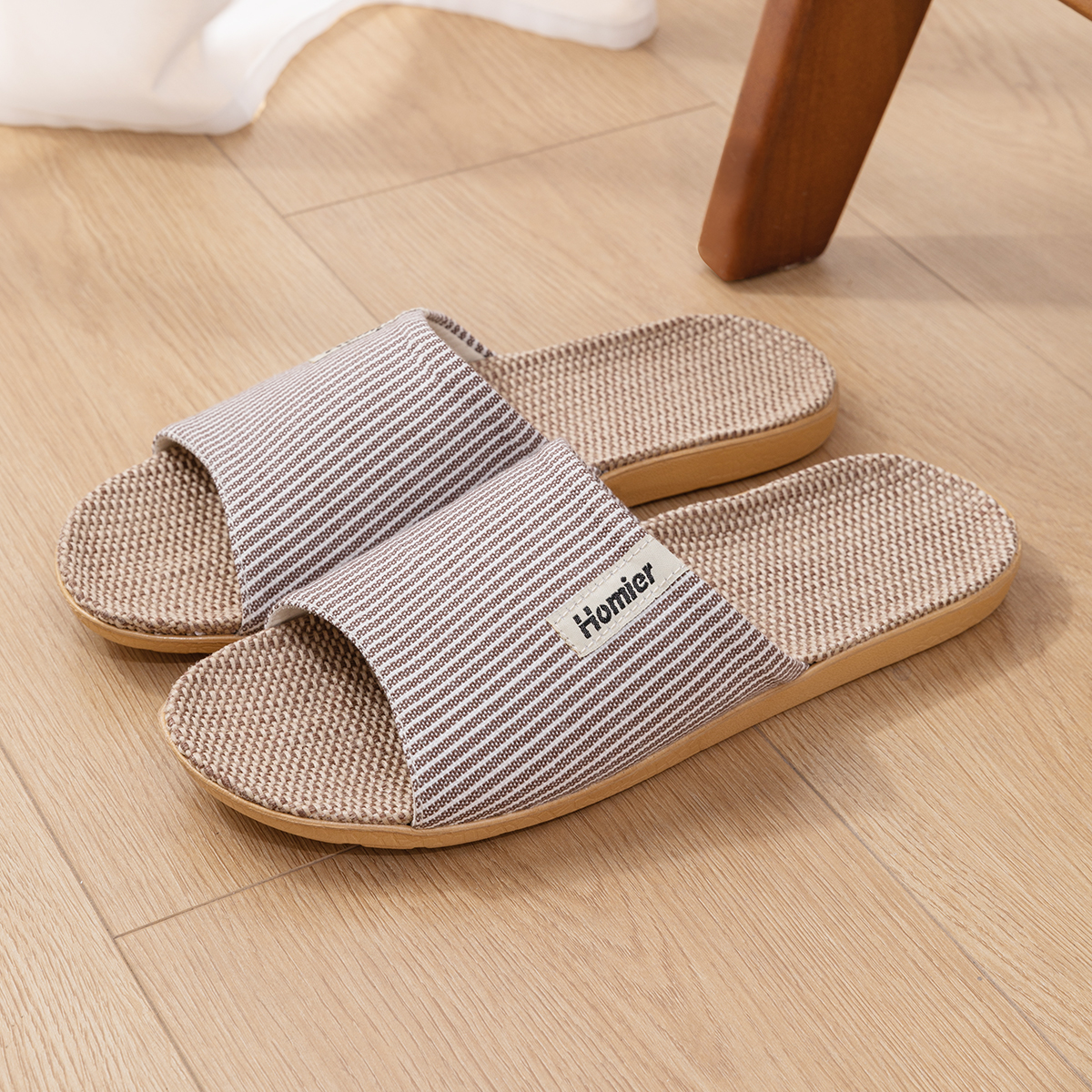 Picture of Linen Slippers for Men for Outer Wear All Year Round 2025 New Breathable Sweat-Absorbent Silent Non-Slip Cotton and Linen Slippers for Women