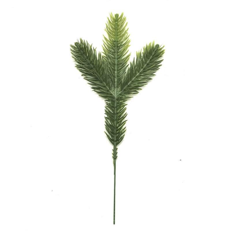 Picture of Amazon for simulation Christmas pine needle simulation green Christmas wreath Christmas tree Christmas decorations green plants