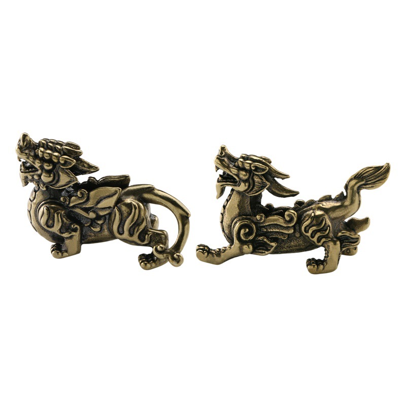 Antique small bronze crafts ornaments brass brave ornaments a pair of brass blessing unicorn small ornaments hand handle