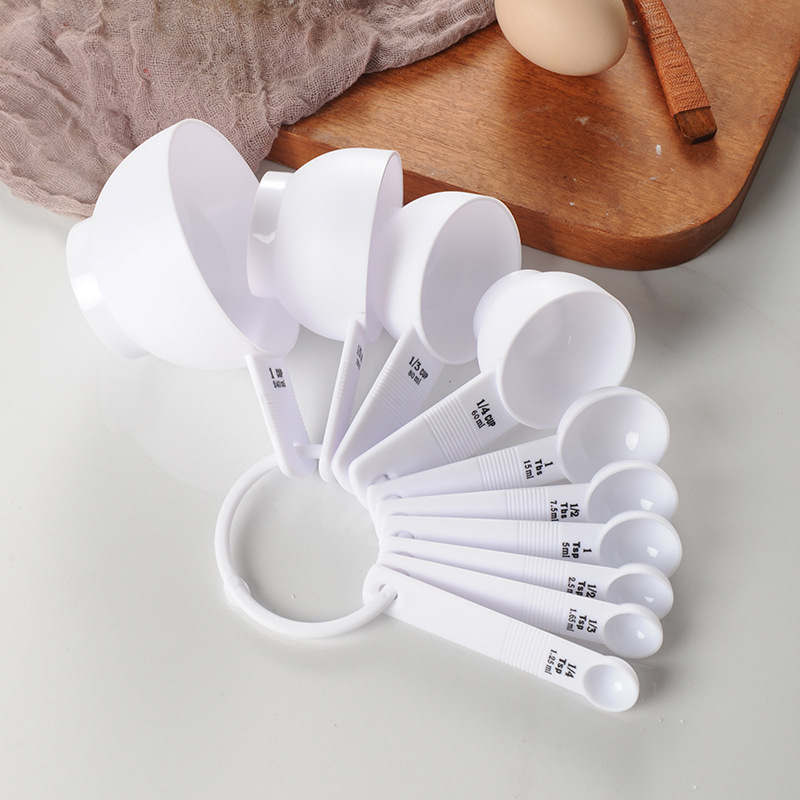 Picture of Black and White Spoon Buckle Measuring Cup 10-Piece Set Plastic Measuring Spoon Baking Tool Set with Scale Kitchen Tools