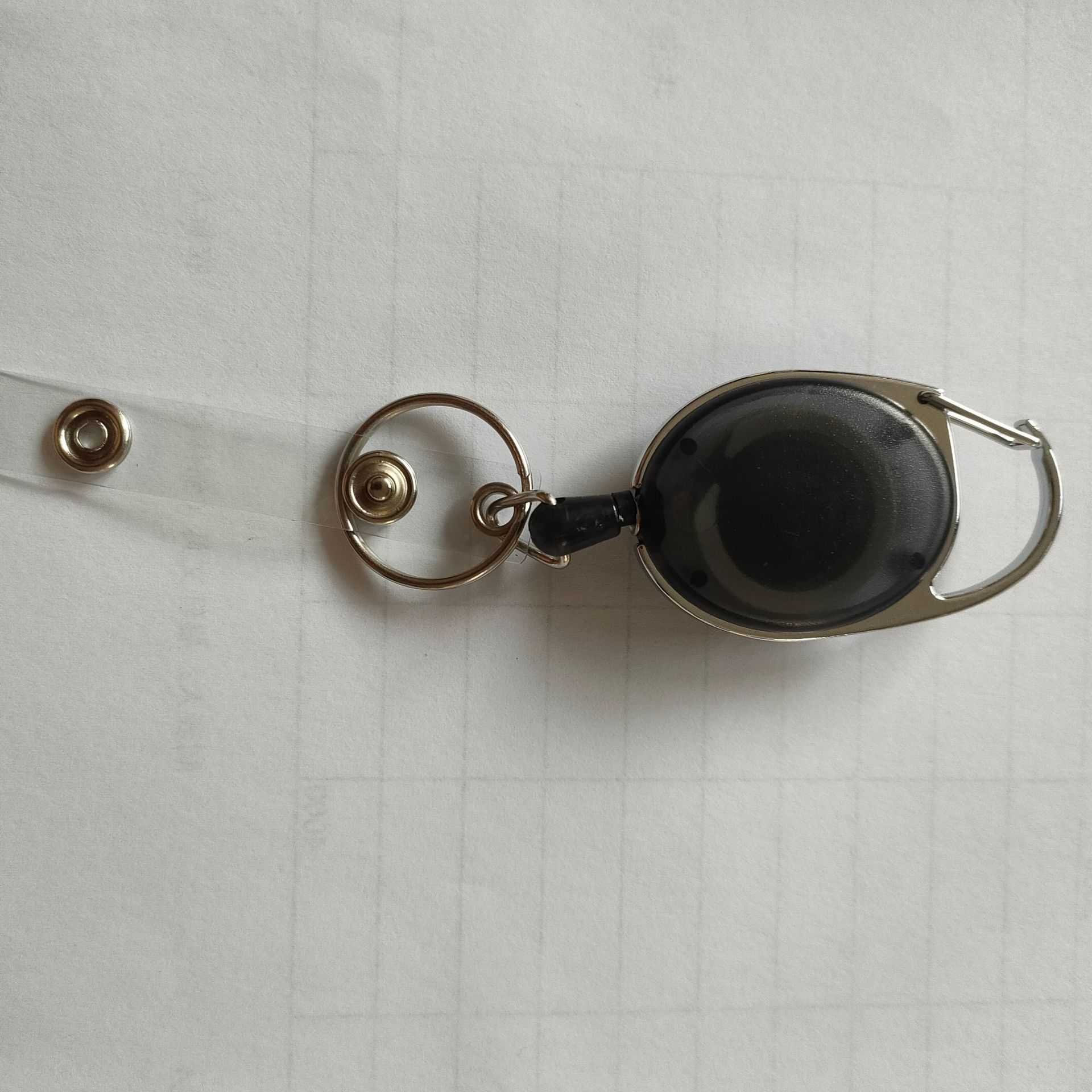 Picture of Oval Outdoor Solid Color Solid Color Easy Pull Buckle Easy Pull Retractable Buckle Wire Pull Cable ID Buckle Retractable Keychain