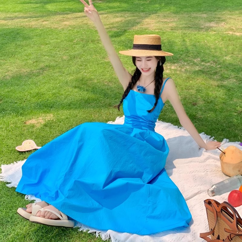 Yunnan Dali Travel Outfit Dress for Women, Sanya Vacation Photo Beach Dress, Hainan French-Style Spaghetti Strap Long Dress Fairy