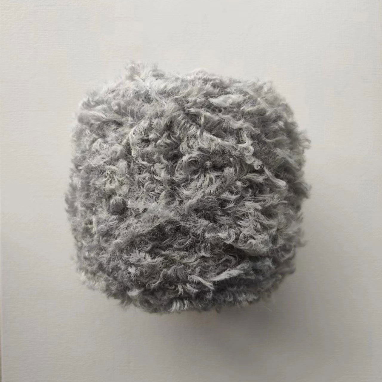 Picture of Autumn and Winter new wool roll Teddy velvet hand-woven DIY hat scarf thread crochet doll material package