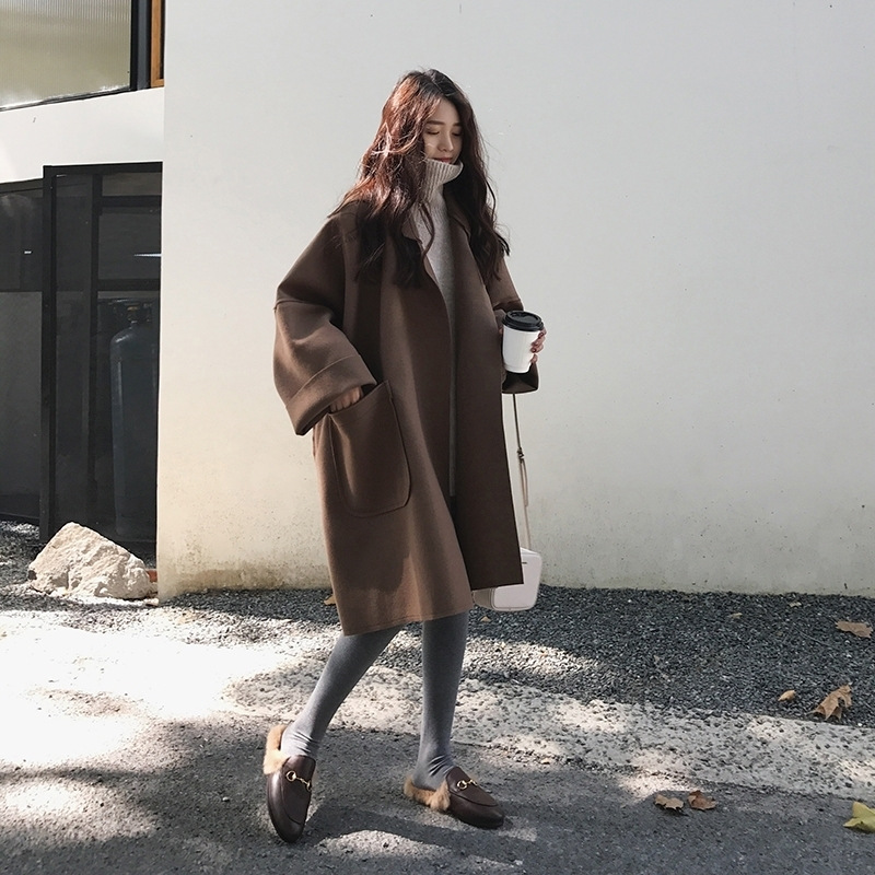 Picture of Cross-Border Women's Clothing 2025 Autumn and Winter New Woolen Outwear Korean Style Elegant Foreign Style Mid-Length Cape Woolen Outwear Trendy