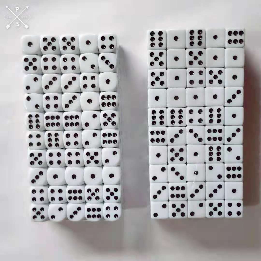Wholesale spot 16mm New material right angle rounded white black dot dice color sieve throw