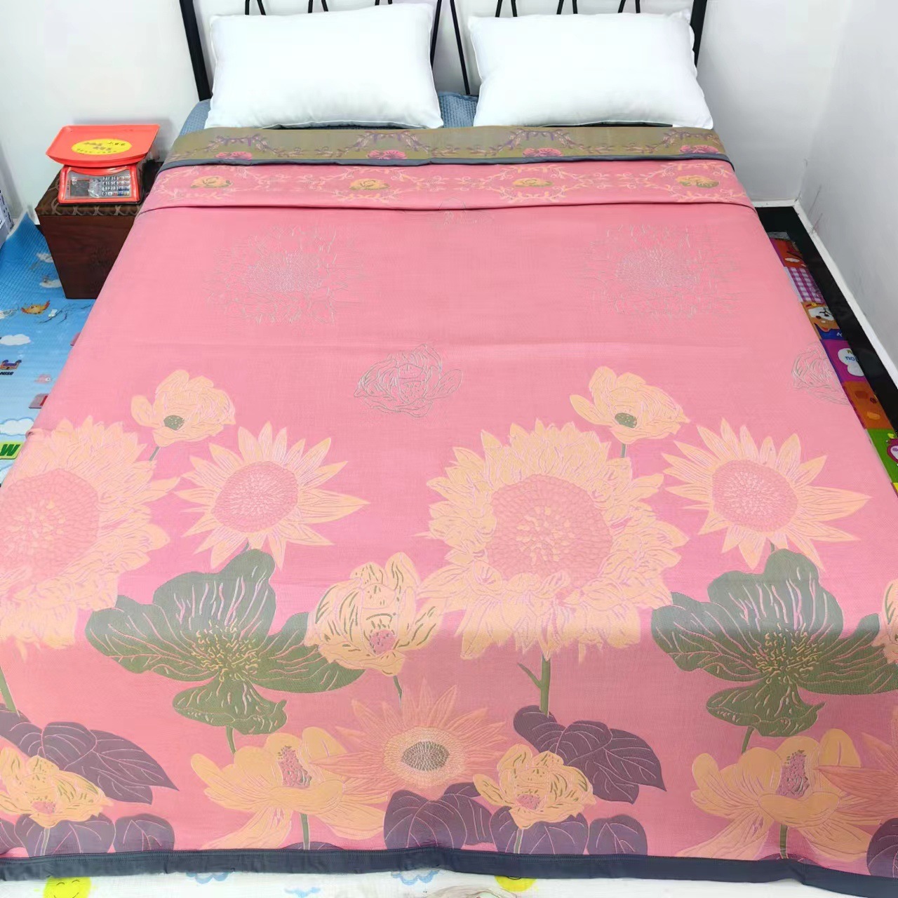 Picture of Wholesale new combed cotton fine sand gauze towel blanket soybean fiber blanket spring and summer single double autumn and winter leisure blanket