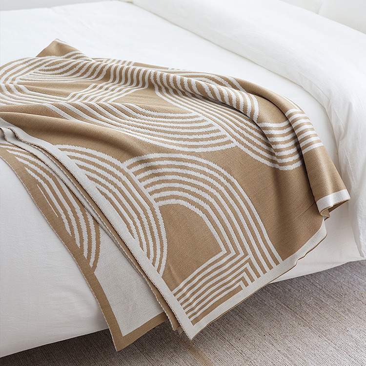 Nordic INS Geometric Simple Light Luxury Knitted Casual Decoration Sofa Air Conditioning Nap Cover Blanket Summer Blanket New